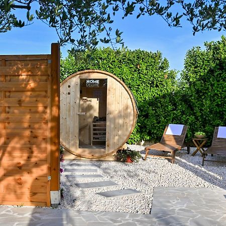 Holiday Home Aprilis With Pool, Jacuzzi And Sauna Galovac  Екстериор снимка