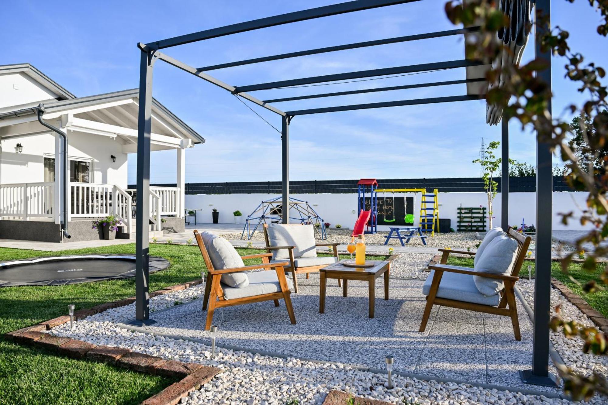 Holiday Home Aprilis With Pool, Jacuzzi And Sauna Galovac  Екстериор снимка